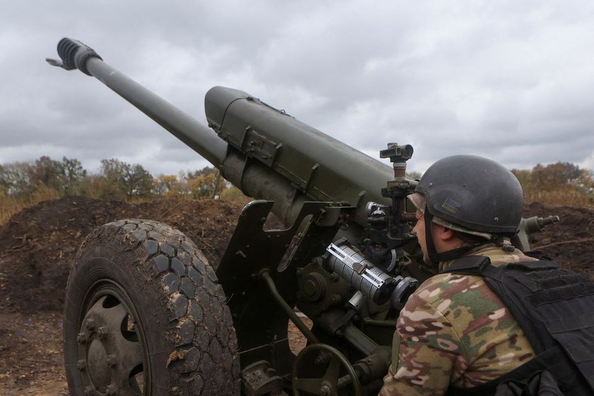 Shells fly at Ukraine front despite Russia's claimed Orthodox Christmas ceasefire