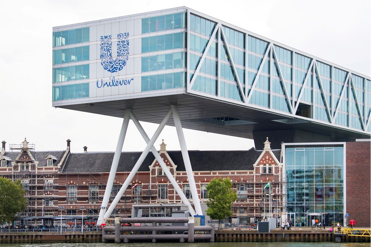 Unilever says it wants to buy GSK's consumer goods arm