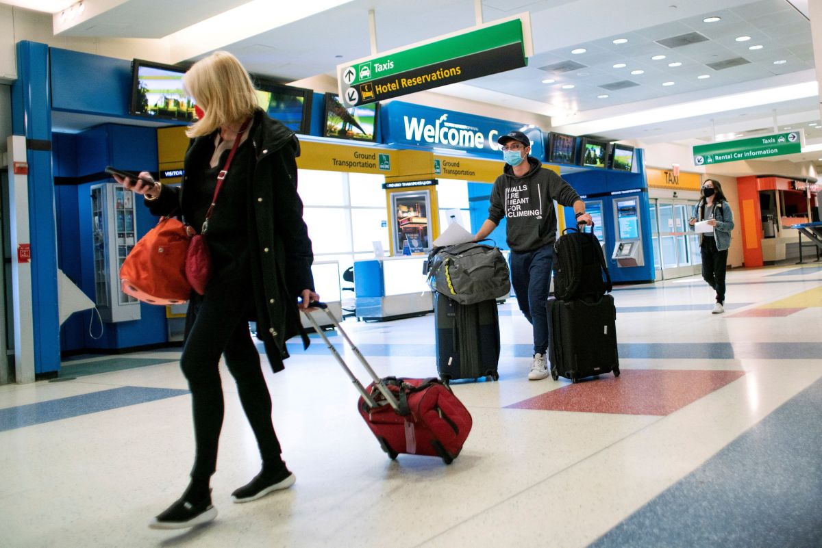 US to lift curbs from Nov 8 for vaccinated foreign travellers — White House