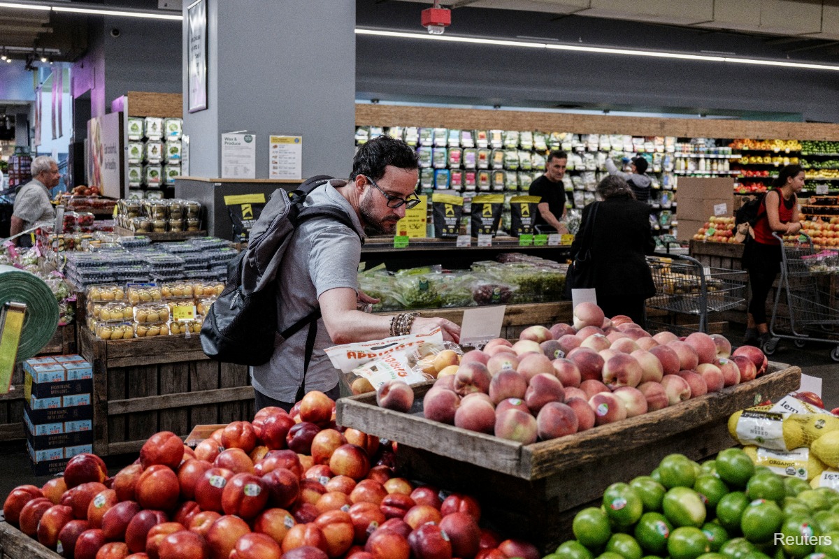 US consumer prices increase moderately before Iran conflict