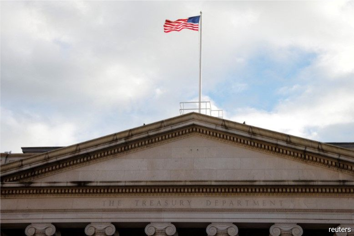 Fed's long-term GDP outlook is dismal; the economy hasn't got the message yet