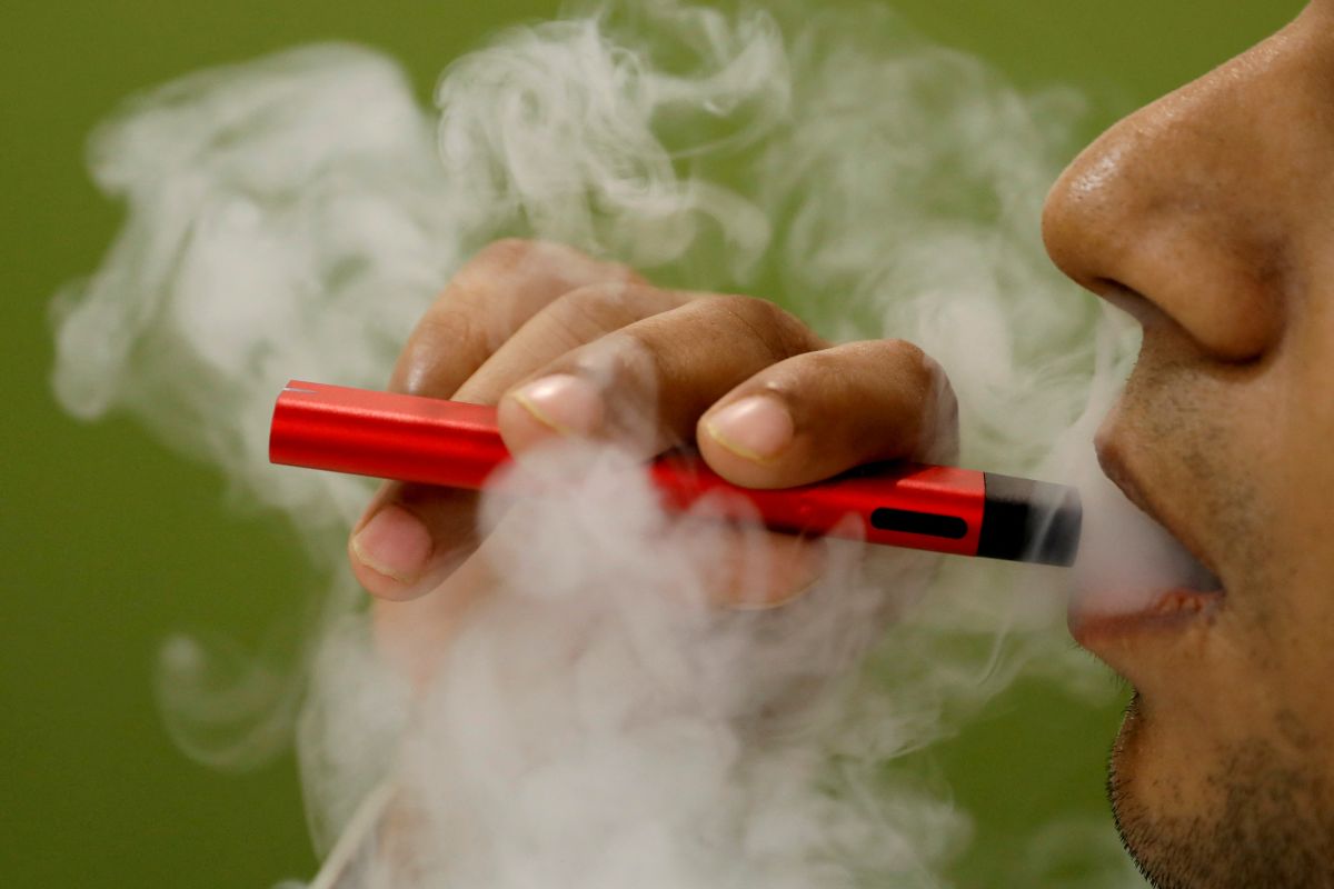 Govt to impose excise tax of 40 sen ml on e cigarettes vaping