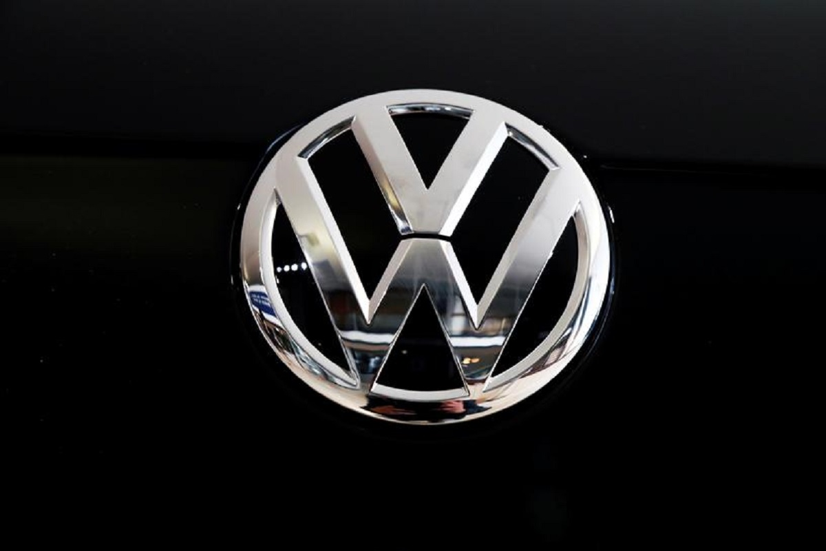 German prosecutors charge more VW managers in emissions scandal — report