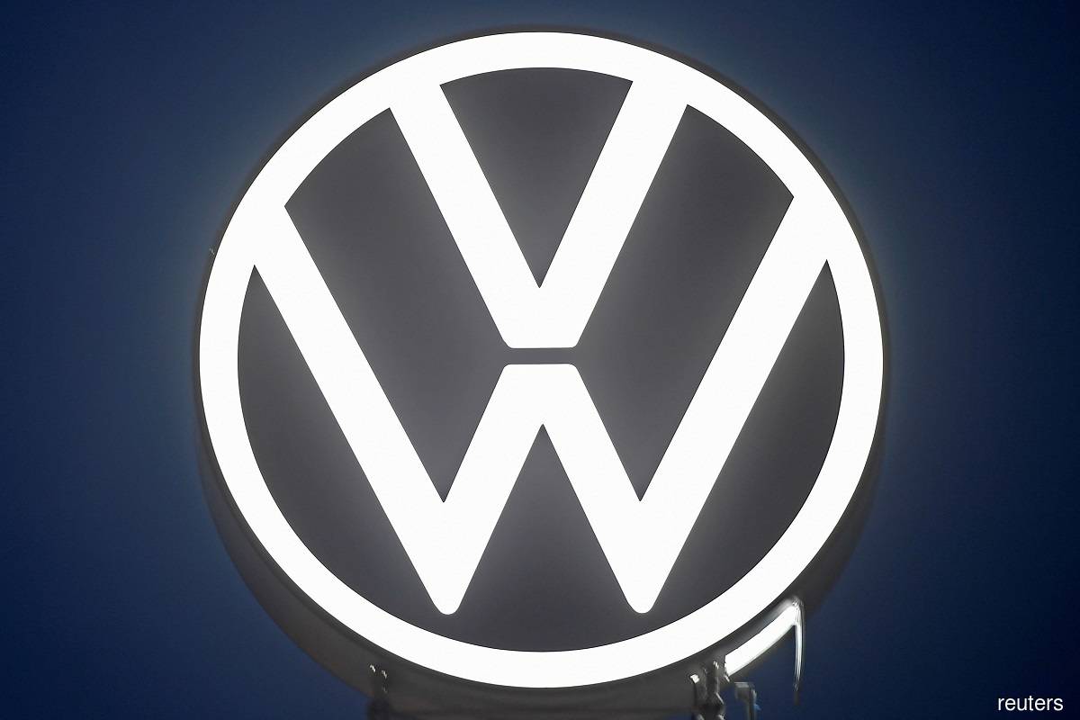 Volkswagen expects chips shortage to ease in 3Q