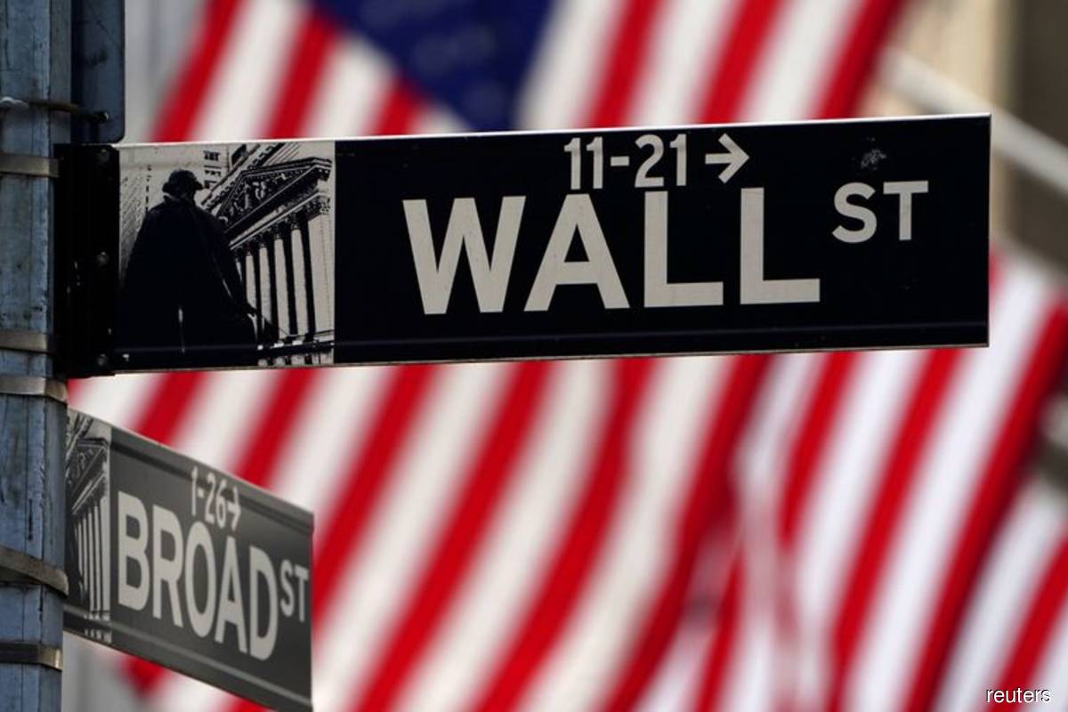 S&P 500 closes at all-time high as long-term inflation jitters fade