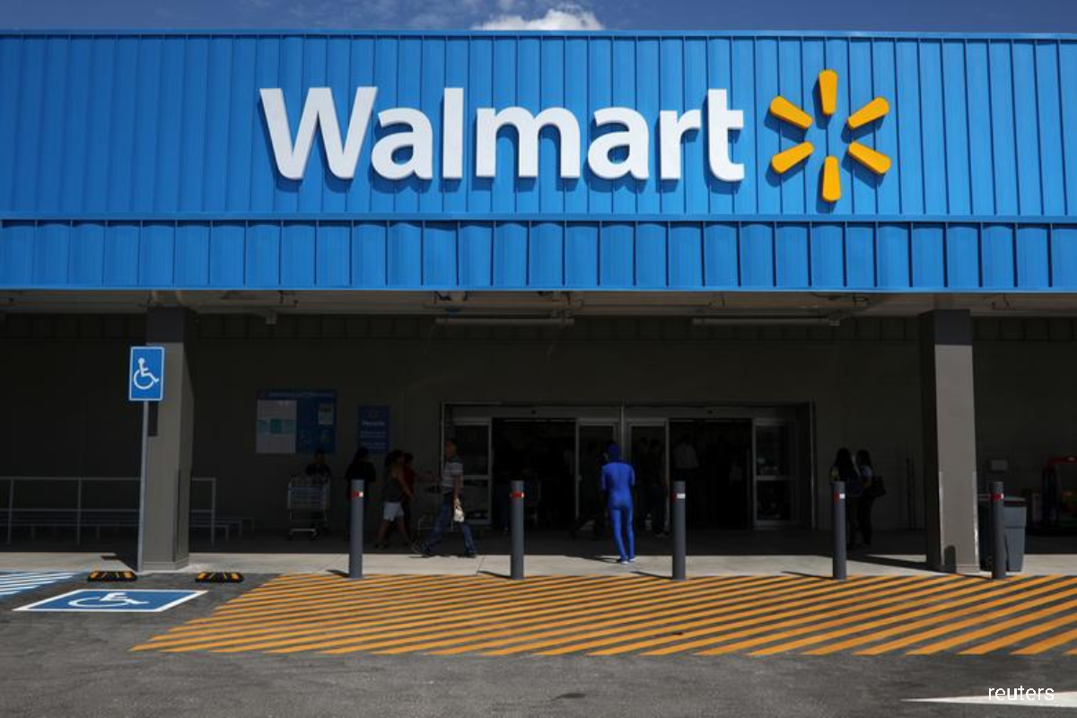 Walmart tumbles most in S&P 500 as forecast warning sows gloom