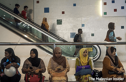 Ahmad Maslan Ignorant Of Labour Laws Says Dap The Edge Markets