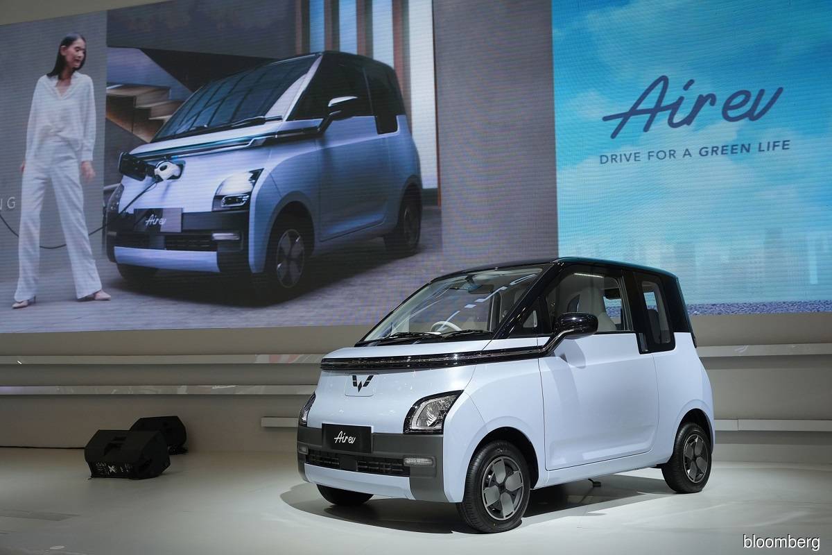 China's top EV wastes no time getting traction in Indonesia