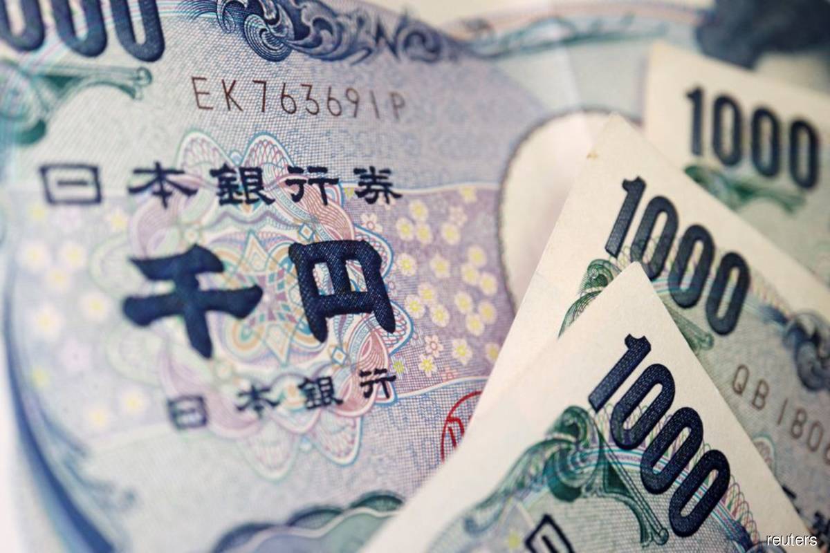 Investors rush to update yen playbook after BOJ’s hawkish shift