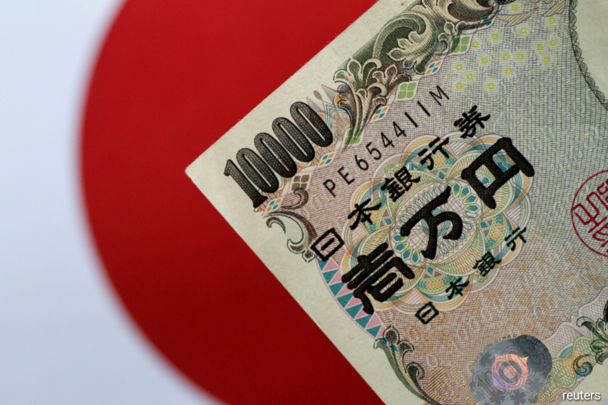 Japan stepped into forex market twice in October to prop up yen