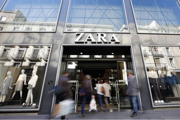 Zara Owner Inditex Books First Loss, Shifts To Big Stores And Online ...